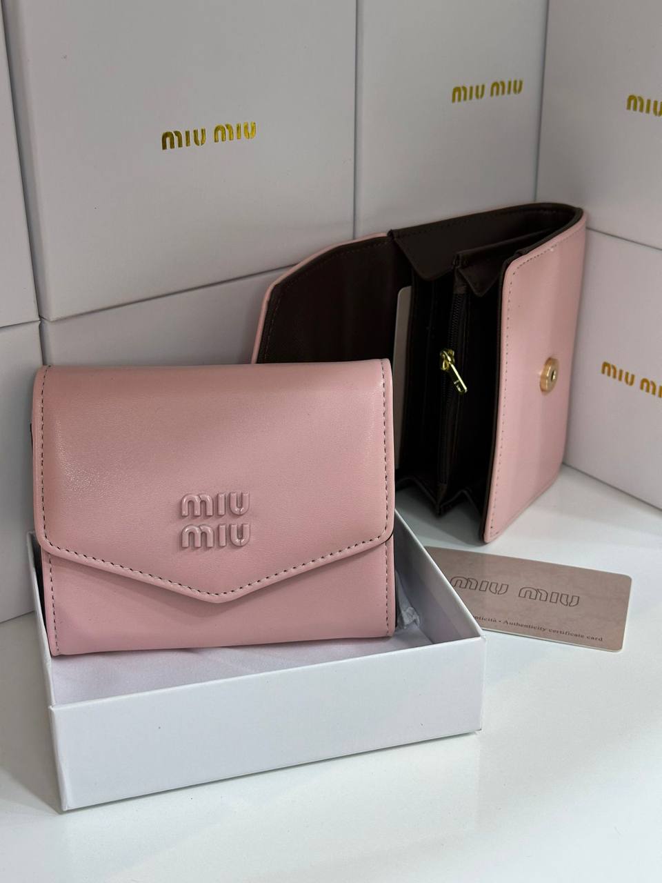 MIUMIU